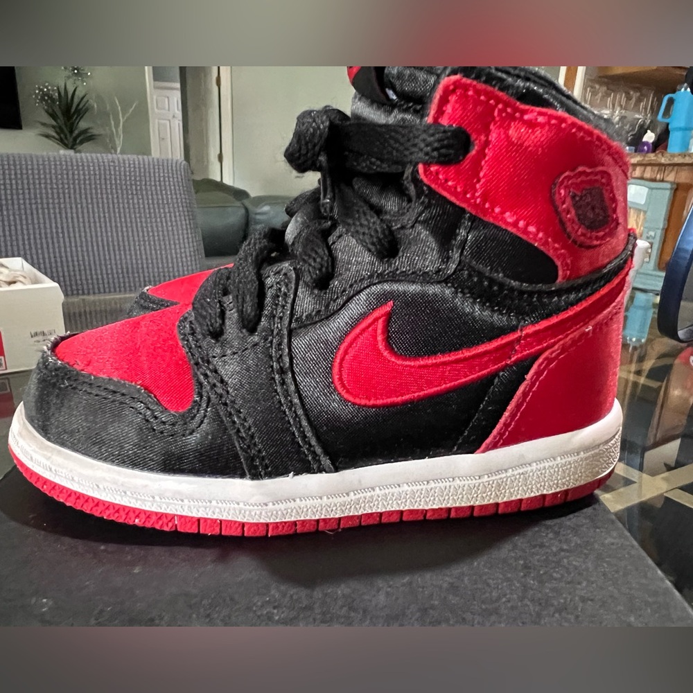 Air Jordan 1